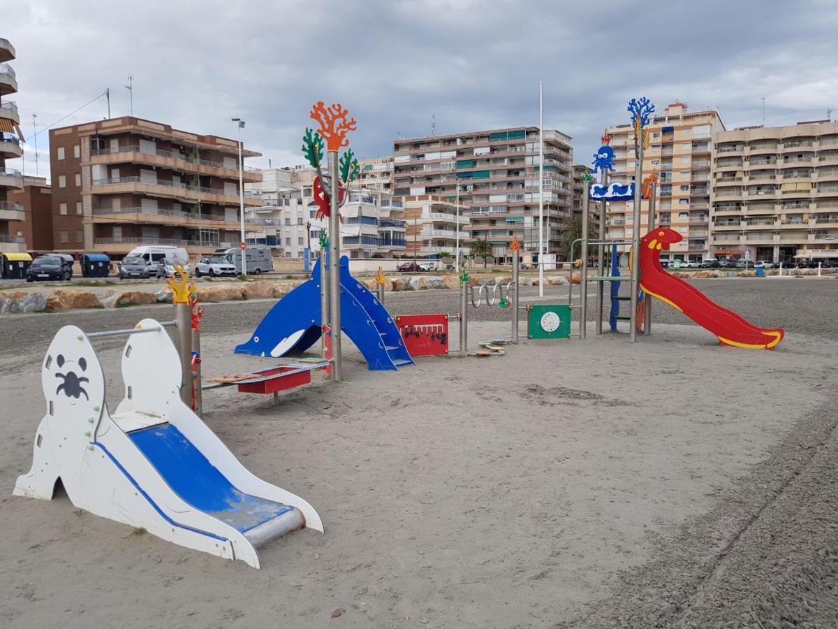 Sunny Beach Retreat Santa Pola Exterior photo